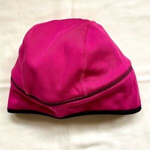 Hot Pink Thermal Running Beanie | Lightweight & Moisture-Wicking